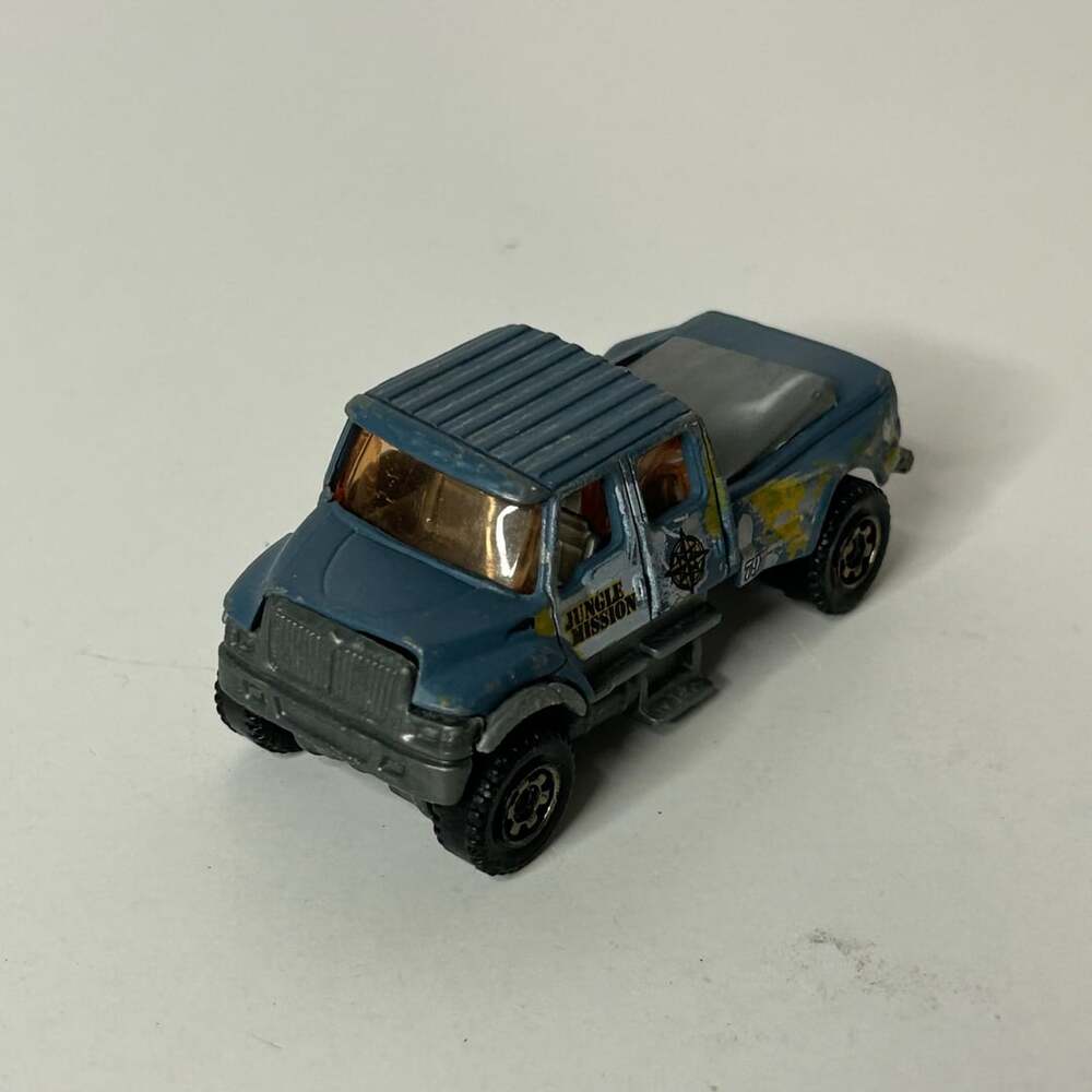 Matchbox International CXT Jungle Mission Toy Truck Blue-Grey